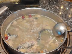 -一席地·本地鸡窝·杭帮鸡火锅(萧山银隆百货店)