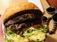 -The Habit Burger Grill 哈比特汉堡(复兴soho店)