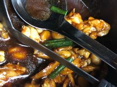 薑蔥田雞煲-长城砂煲田鸡粥