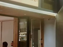 -湛江远扬YOUNG咖啡主题酒店(赤坎老街店)
