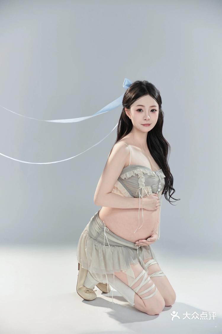 芭蕾风孕妇写真