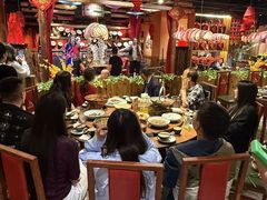 -老滇山寨•云南特色菜•地方菜•民族风情歌舞表演(金碧店)