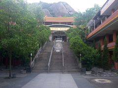 大雄宝殿-龙泉岩寺庙群