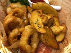 -又见马甲M8融合西餐厅(体育中心店)