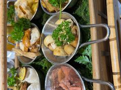 -一朵菌·野生菌探索家火锅(南亚店)