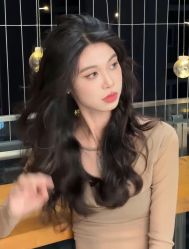 -MOVAN  HAIR莫凡匠人发型屋