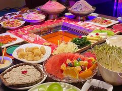 -宽来·欢聚火锅(来福士广场水景店)