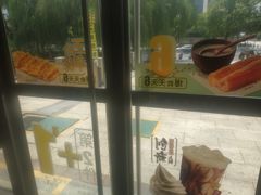 面包甜点陈列柜-永和大王(万顺路店)