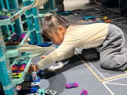 -MINI MARS KIDS CLUB亲子家庭中心(长宁天山店)