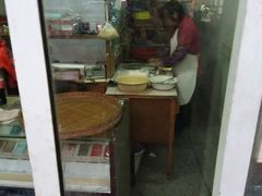 -月亮饼香烟店(翠竹新村店)