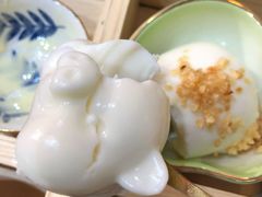 椰香猪猪冻-五条人糖水铺-宽厚里店
