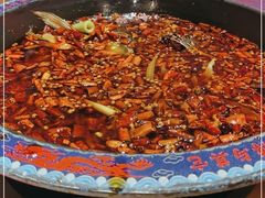 -何师傅美蛙鱼头(汉街店)