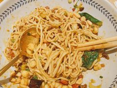 -呼啦面馆·头牌豌杂面(珠江国际B区店)