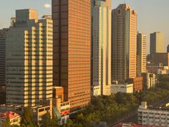 -上海齐鲁万怡大酒店·辣椒屋咖啡厅