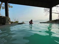 -天目湖涵田半山温泉水乐园