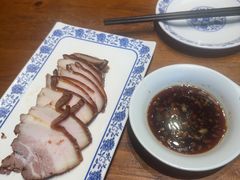 -老天桥酱肉烧饼夹肘子(天桥店)