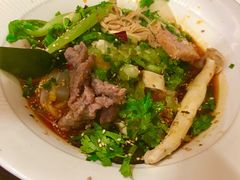 -成都你六姐·牛肉冒菜(城市集市合生汇店)