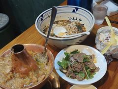 -蜗牛小馆醉乡民谣云南菜(惠新西里店)
