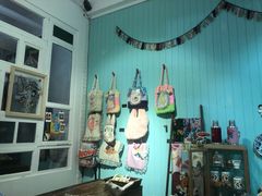 -恋物百货商店(华侨城店)