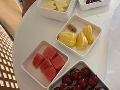 -涨巢·潮玩水疗局