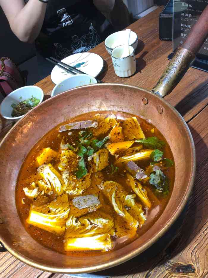 围炉铜瓢牛肉(桐柏路店)-"今天在这过的35岁生日,哈哈哈,牛牛生日.