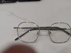 -精视达眼镜•专业儿童配镜中心(学府大道店)