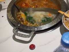 -嘎琉鲜切牛肉自助火锅