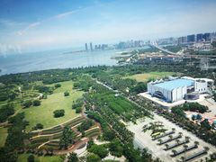 -黄金海景大酒店-旋转餐厅