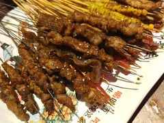 -老街烧烤大排档·地道湖北菜·龙虾馆(汉口火车站店)