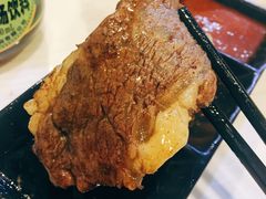 厚切雪花牛肉-虾弄弄海派小龙虾·牛羊蝎子火锅