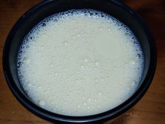 现磨豆浆-鼎高高陕西美食(龙德广场店)