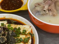 -彭记老妈蹄花(文化路店)