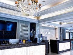 -蓝地时尚庄园(北京清河营地铁站店)