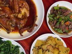 -芦茨金富饭庄·25年老字号·专做稻草鸡