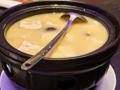 -荣誉海鲜酒楼(海湾店)