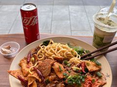 -方铲铲·成都板凳面(滨江银泰店)