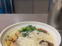 -文山荷鲜居(翠湖店)