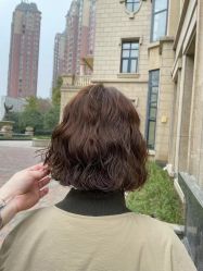 -MOVAN  HAIR莫凡匠人发型屋