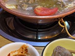 -阿婆情腊排骨火锅(金虹路店)