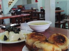 -宝瑞门钉肉饼店