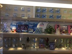-茂昌眼镜(南京东路店)