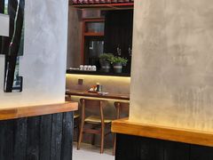 -8PINTS八品脱·日料·烧鸟·精酿小酒馆(莘庄店)
