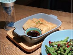 -蜜桃餐厅·伴山(湖滨商业街店)