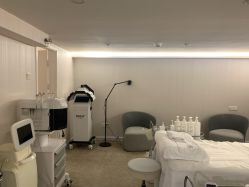 -JNK皮肤管理中心