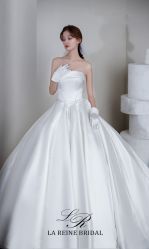 点击看大图 -拉瑞娜LaReine婚纱礼服高级定制