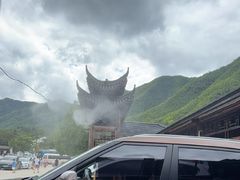 -安吉龙王山峡谷漂流