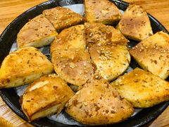 料理烤特色火烧-老东镇啤酒屋海鲜加工·蒸汽海鲜·海鲜烧烤(台东店)