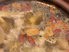 -东记炭炉·海鲜鸡煲(龙华店)