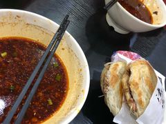 -秦云老太婆摊摊面(磁器口店)