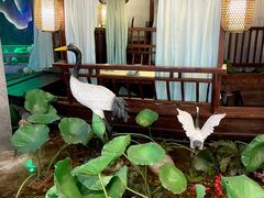 -韵秋荷(宝山龙湖天街店)
